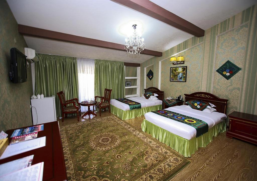Oriyo Dushanbe Hotel Exteriér fotografie