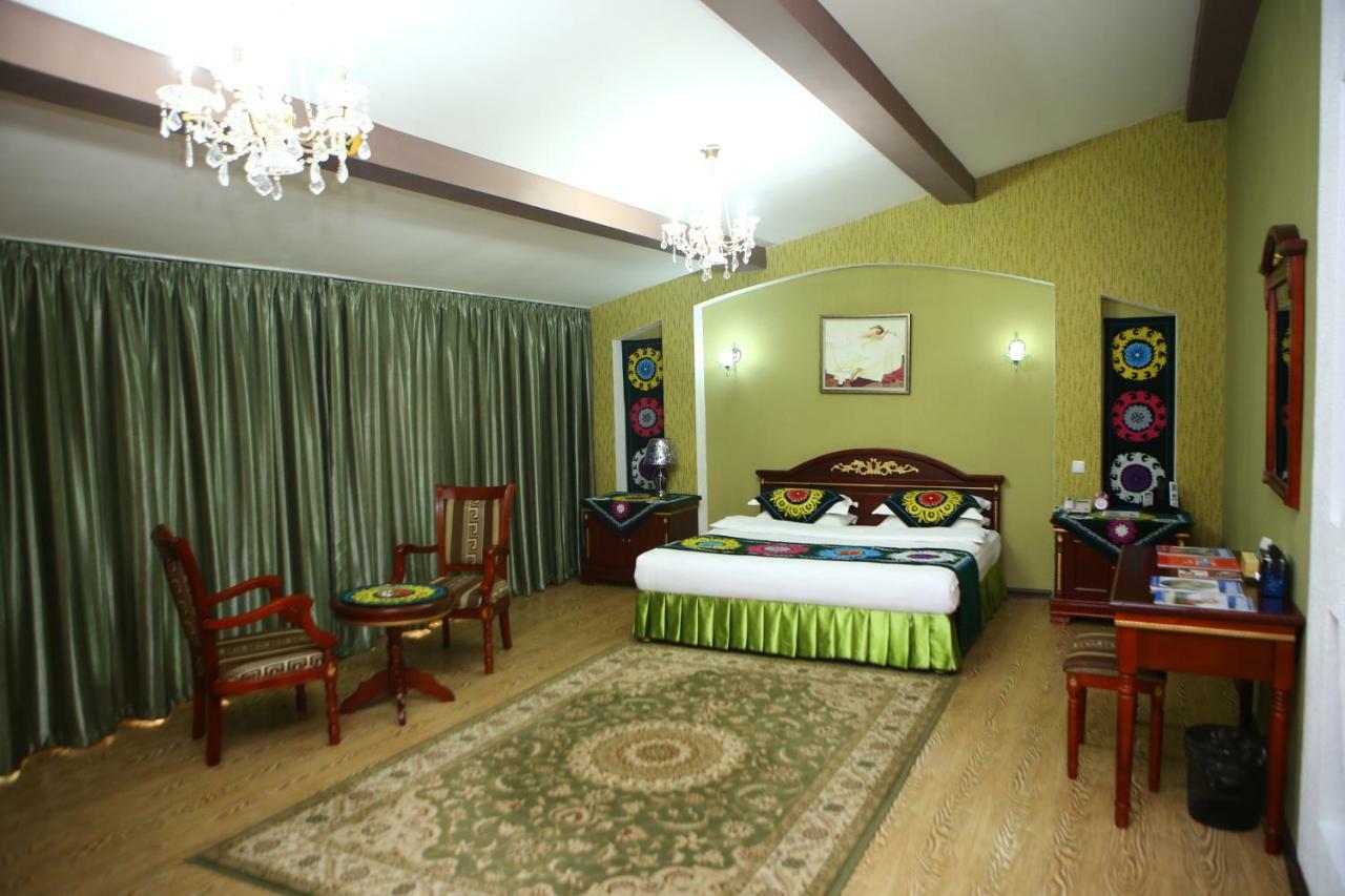 Oriyo Dushanbe Hotel Exteriér fotografie
